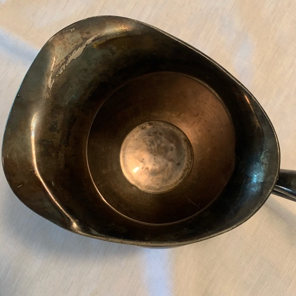 This is an antique water pitcher EPBM WR Canada - Picture 2 of 3